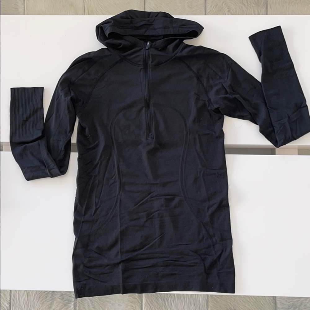 Black swiftly hoodie